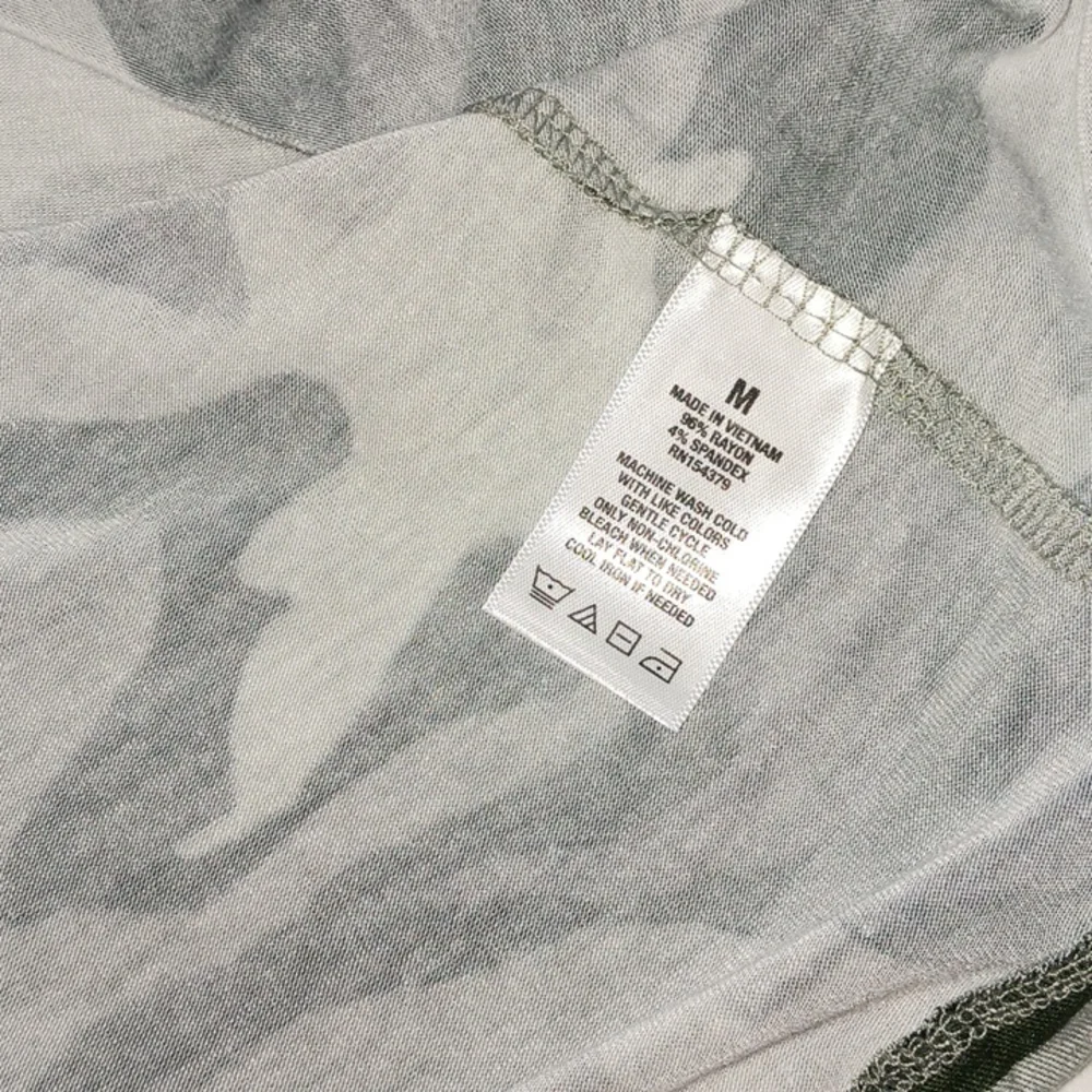 NWT Aeropostale - Long Sleeve Seriously Soft Camo Crew Tee! - Picture 9 of 11